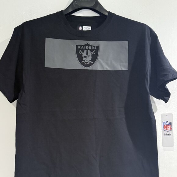 Las Vegas Raiders NFL Team Apparel Mens T Shirt Black Size M NWT - Picture 1 of 5